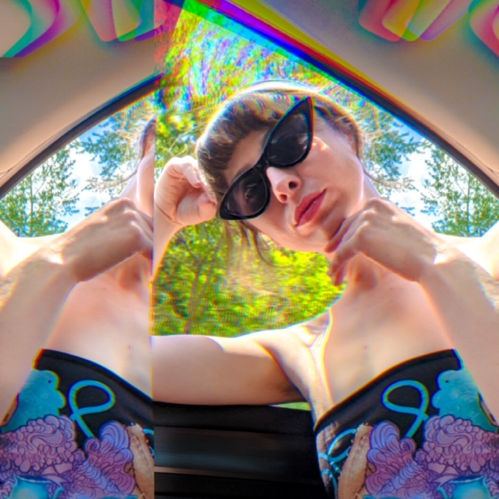 Meet your Posher, Sierra